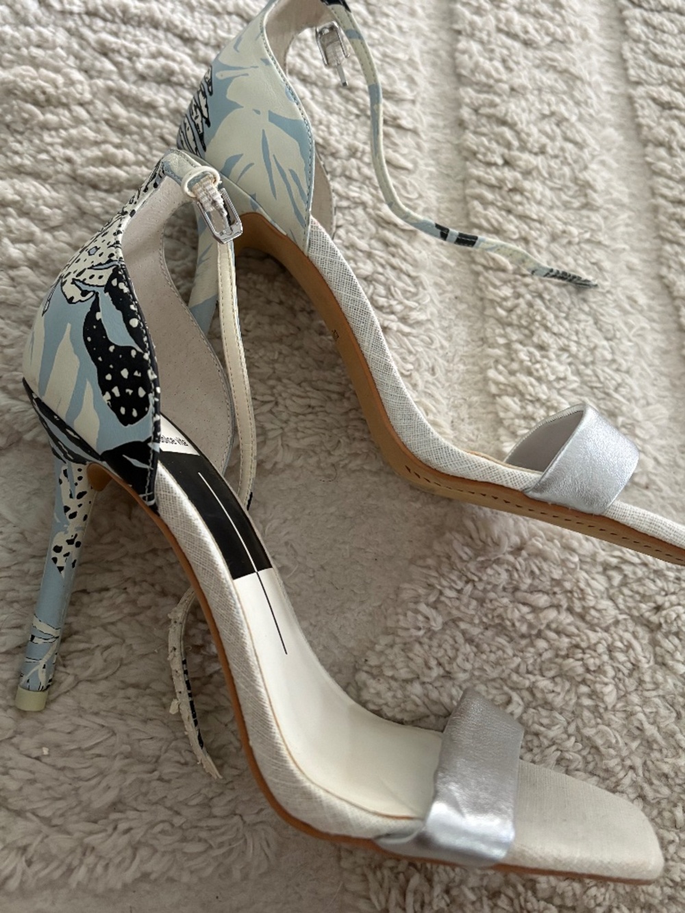 Dolce Vita Open-Toe Heeled Sandals – Size 8 – Never Worn